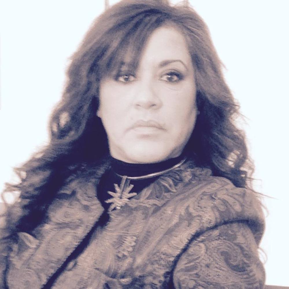 Meet your Posher, Becky